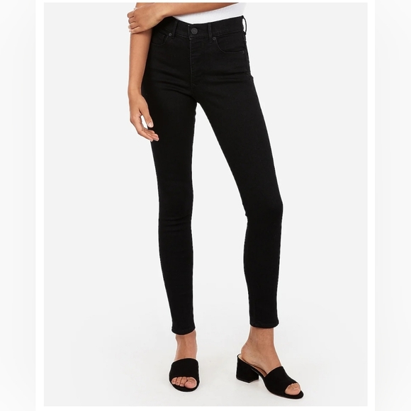 Express Denim - Express High-Waisted Denim Perfect Ankle Skinny Legging (JEan)In Black Size 6 R